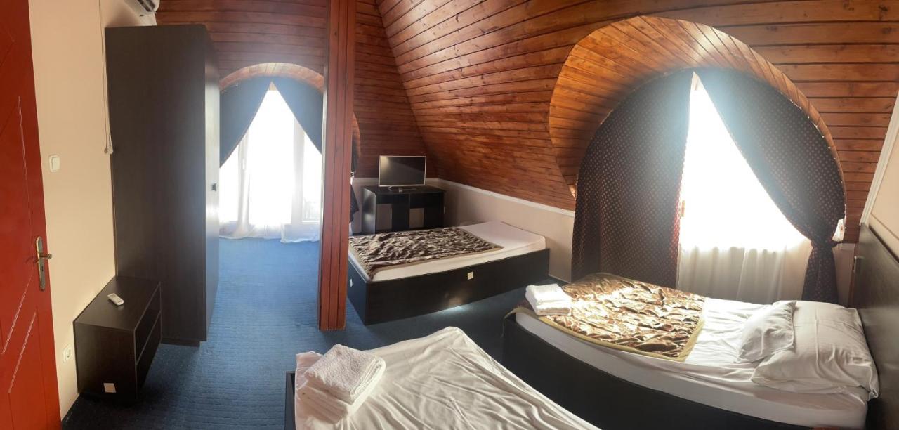 Karikas Hotel Hajdúszoboszló المظهر الخارجي الصورة