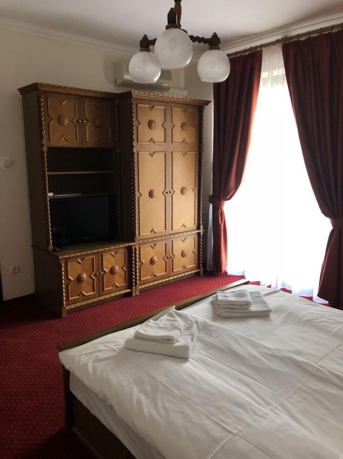 Karikas Hotel Hajdúszoboszló المظهر الخارجي الصورة