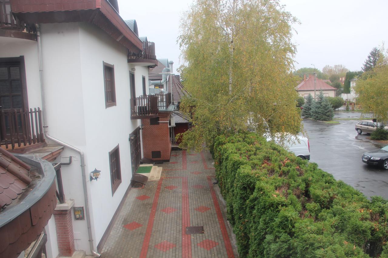 Karikas Hotel Hajdúszoboszló المظهر الخارجي الصورة