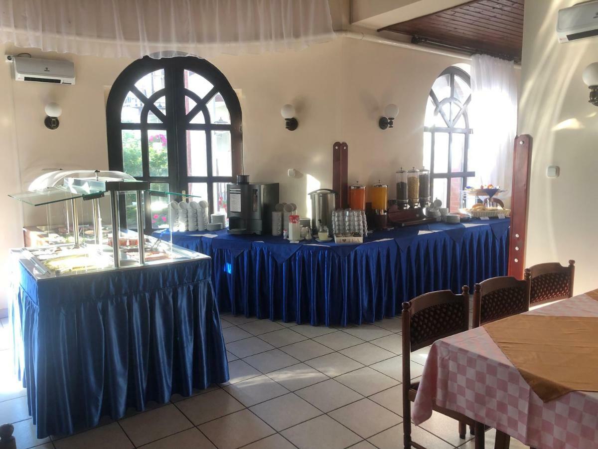 Karikas Hotel Hajdúszoboszló المظهر الخارجي الصورة